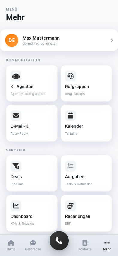 Mehr-Menü der Mobile App mit Kalender, Deals, Team, Workflows und Settings